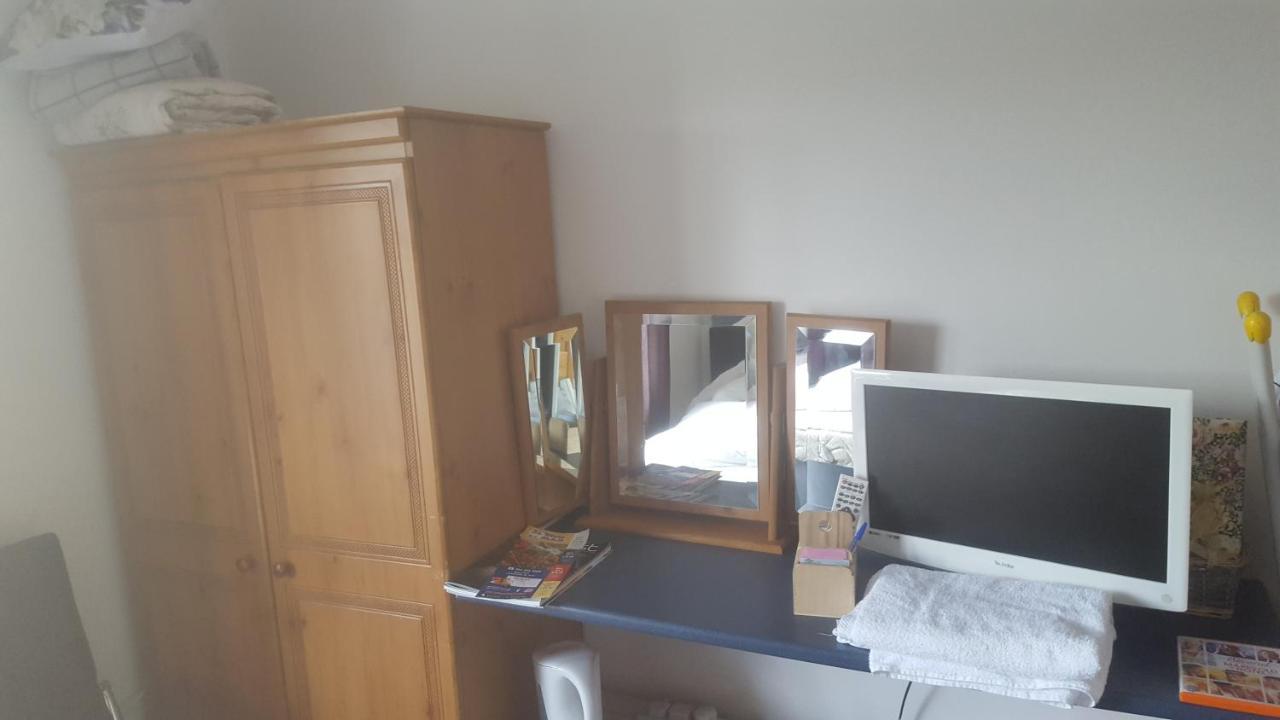 Pat'S Place Leilighet Ballaghaderreen Eksteriør bilde